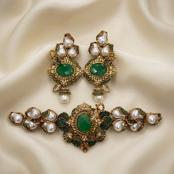 Emerald Empress Necklace Set