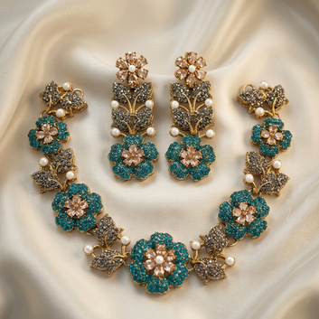 Enchanted Emerald Necklace Set