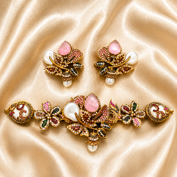 Blush Pearl Choker Set