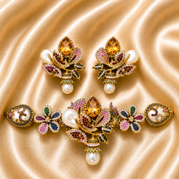 Amber Pearl Choker Set