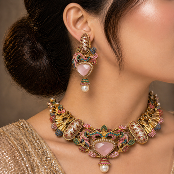 Multi-Pink Necklace Set